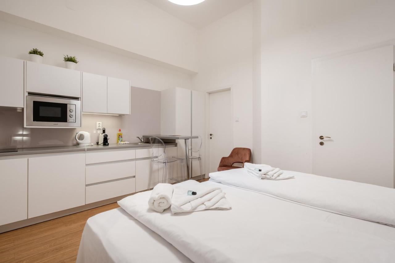 Tcb Regi Apartman Budapest Szoba fotó